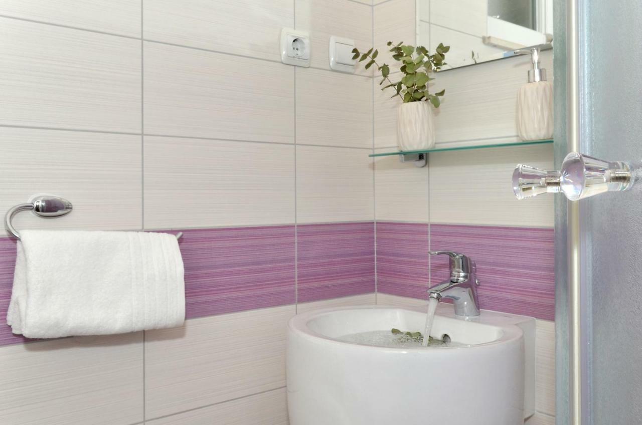 Mar Deluxe Apartments تروغير المظهر الخارجي الصورة